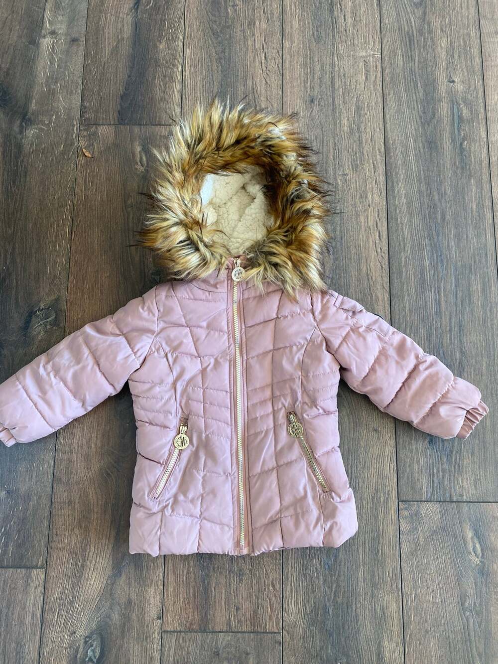 DKNY Girls 4T Pink Quilted Puffer Winter Coat Faux Fur Hood Sherpa Lined